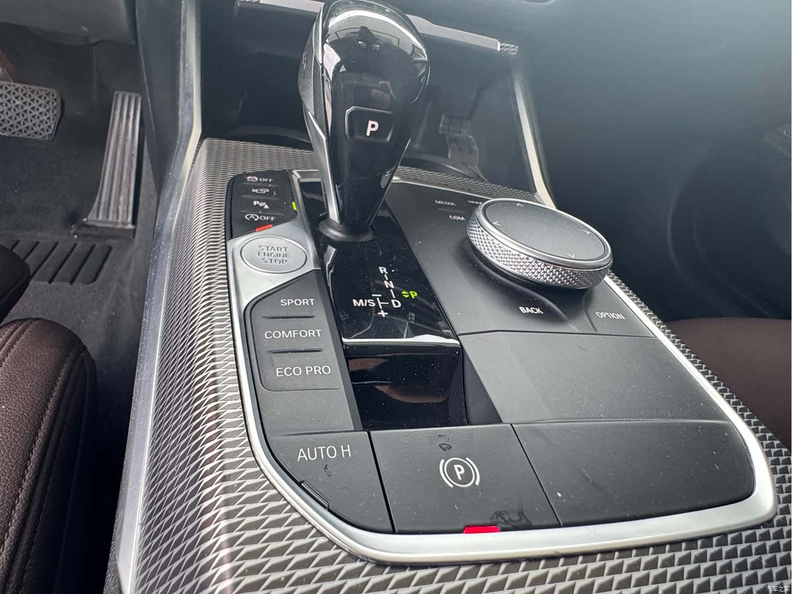 BMW 3 Series, 2019 12
