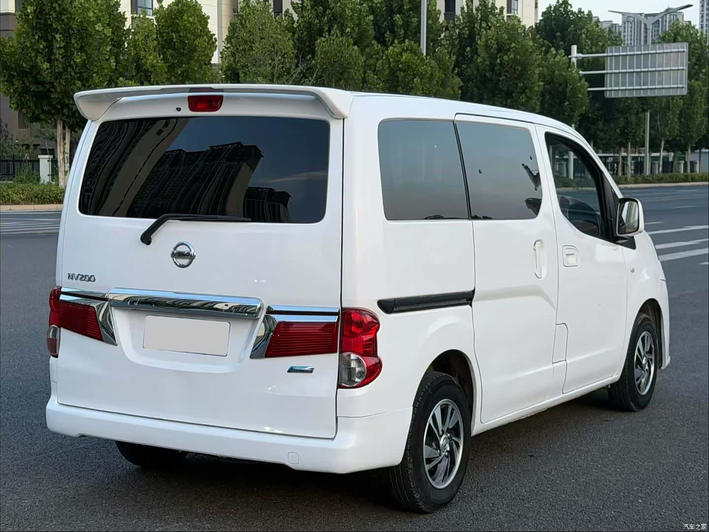 Nissan NV200, 2019 9