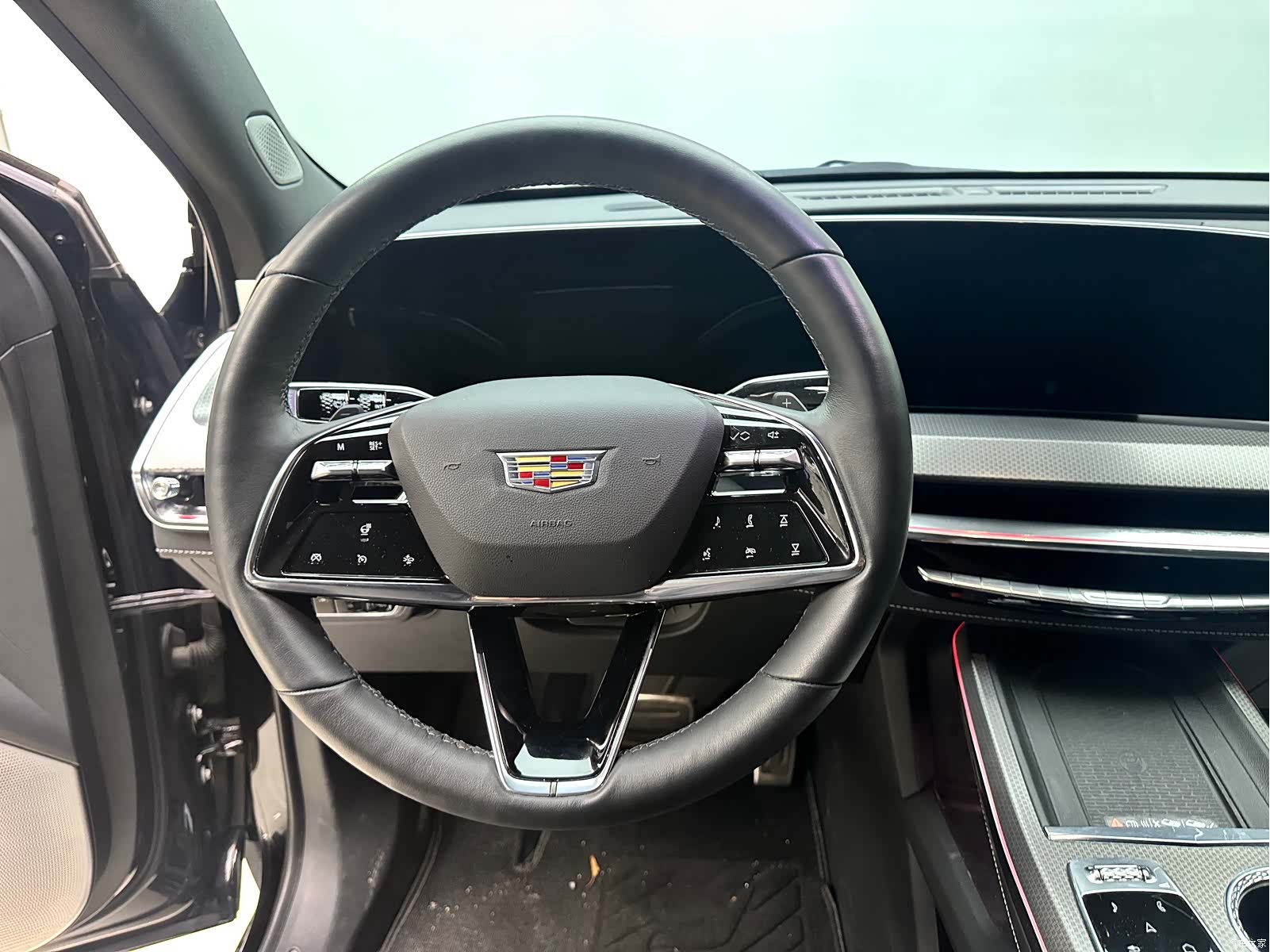 Cadillac XT5, 2024 13