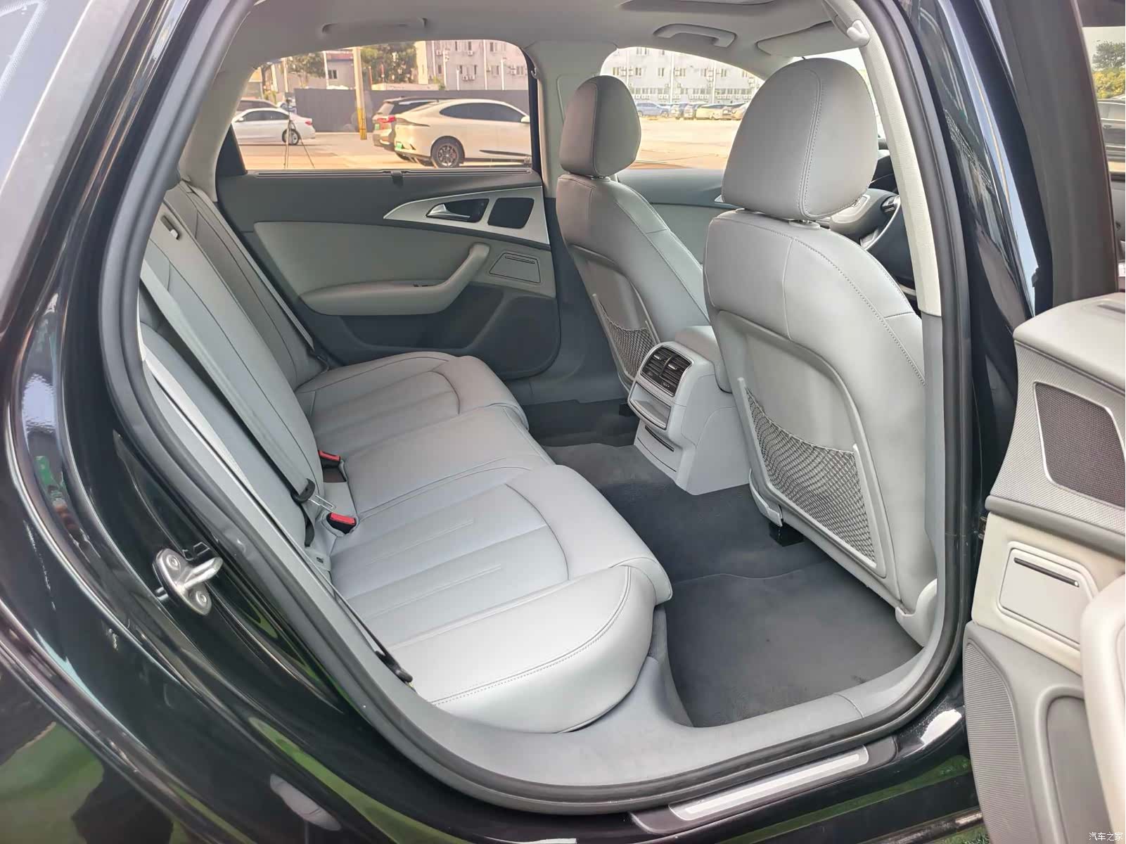Audi A6L, 2014 17
