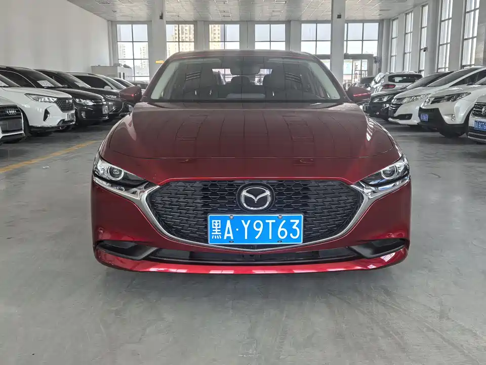 Mazda 3 Angkesaila