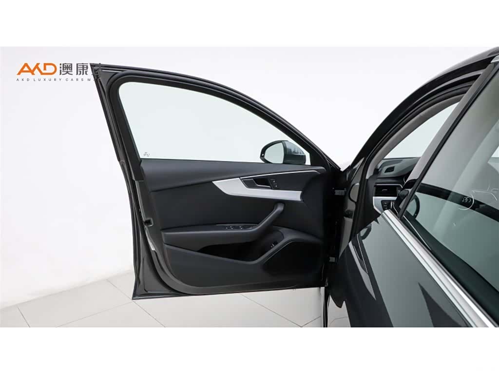 Audi A4L, 2023 10