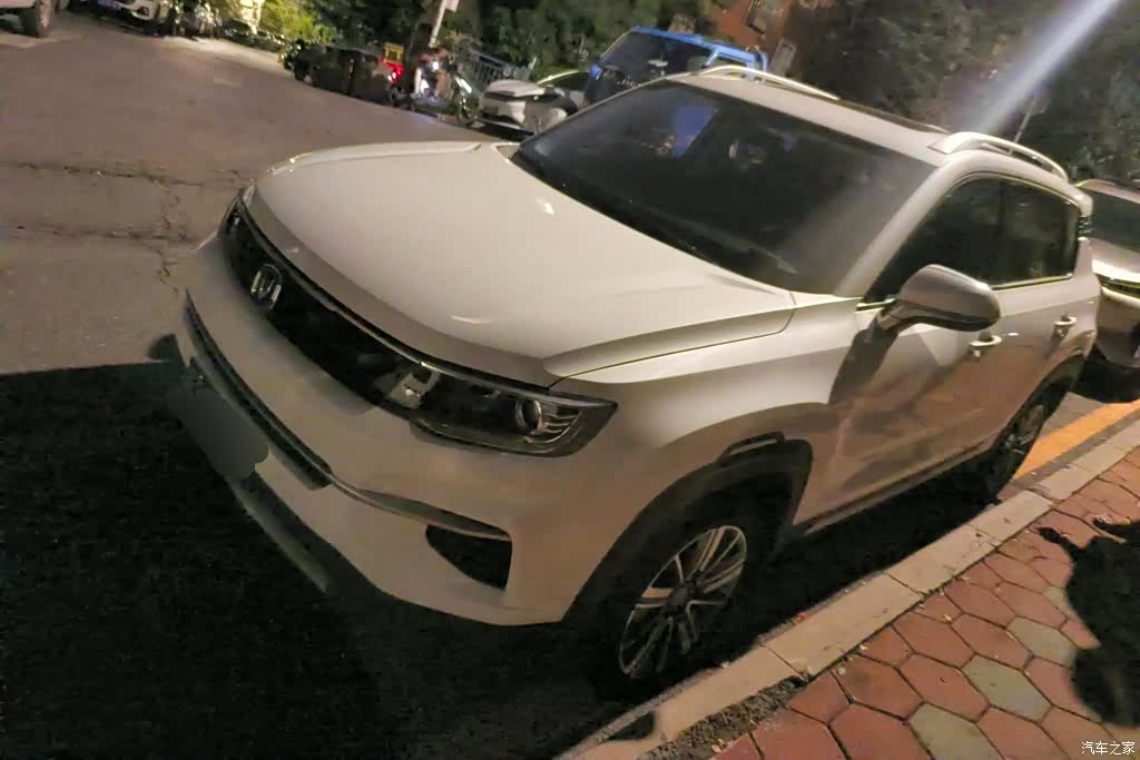 Changan CS35, 2020 1