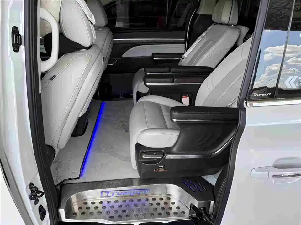 Trumpchi Trumpchi M8