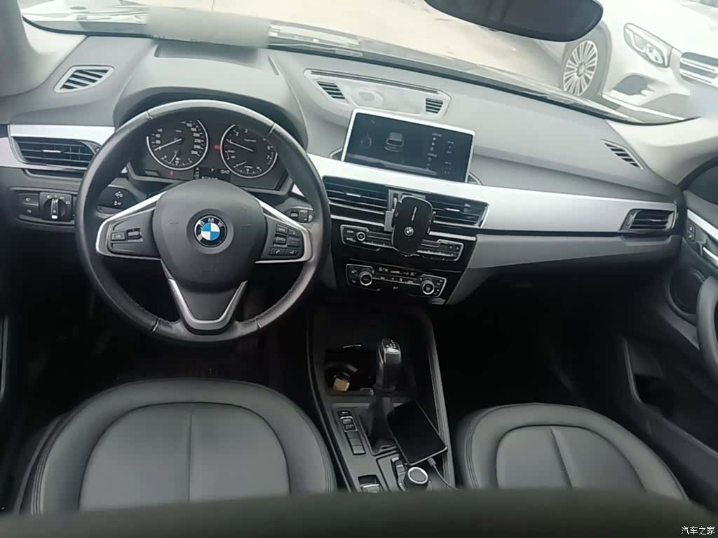 BMW X1, 2017 10