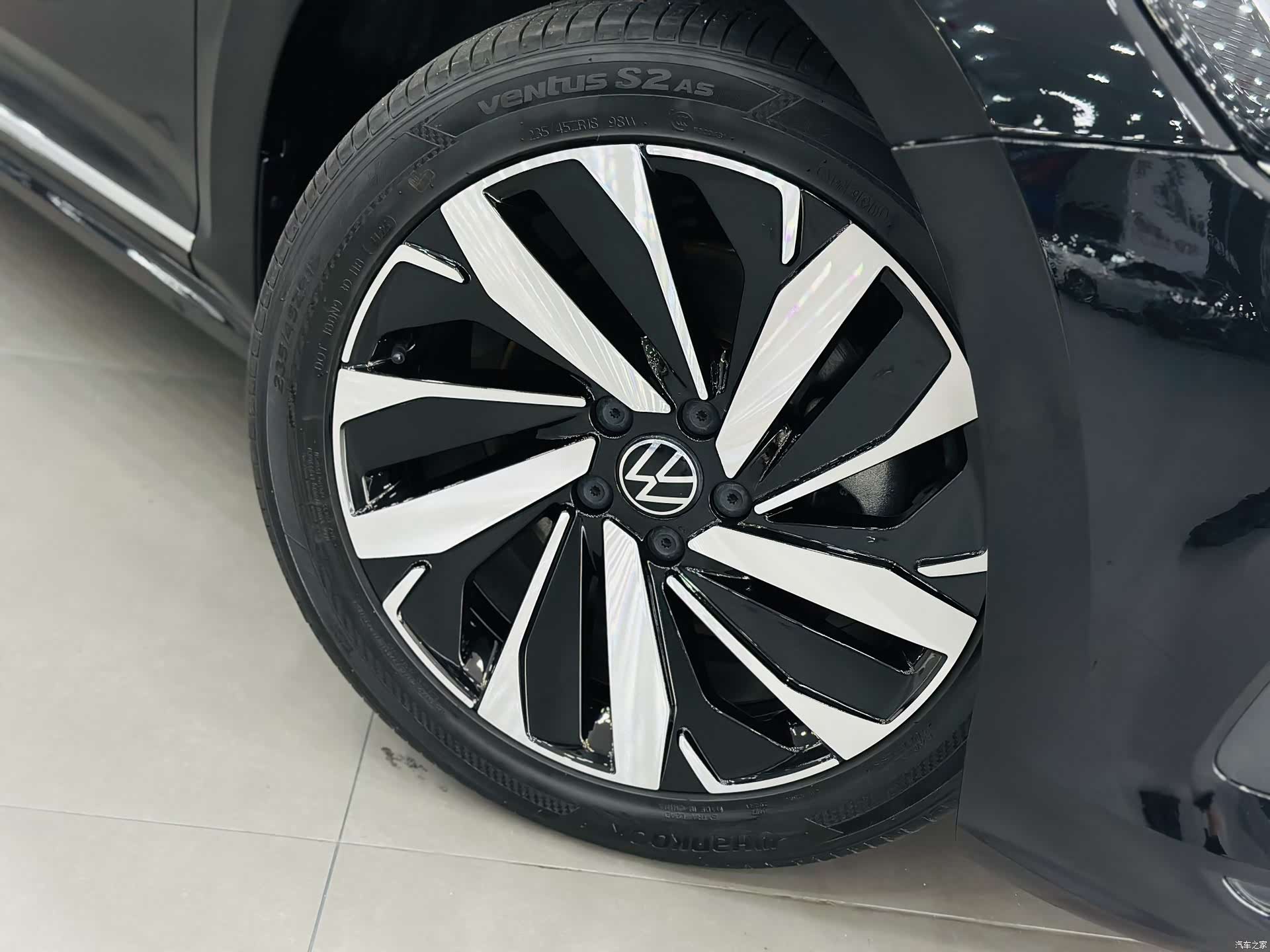 Volkswagen Passat, 2024 9