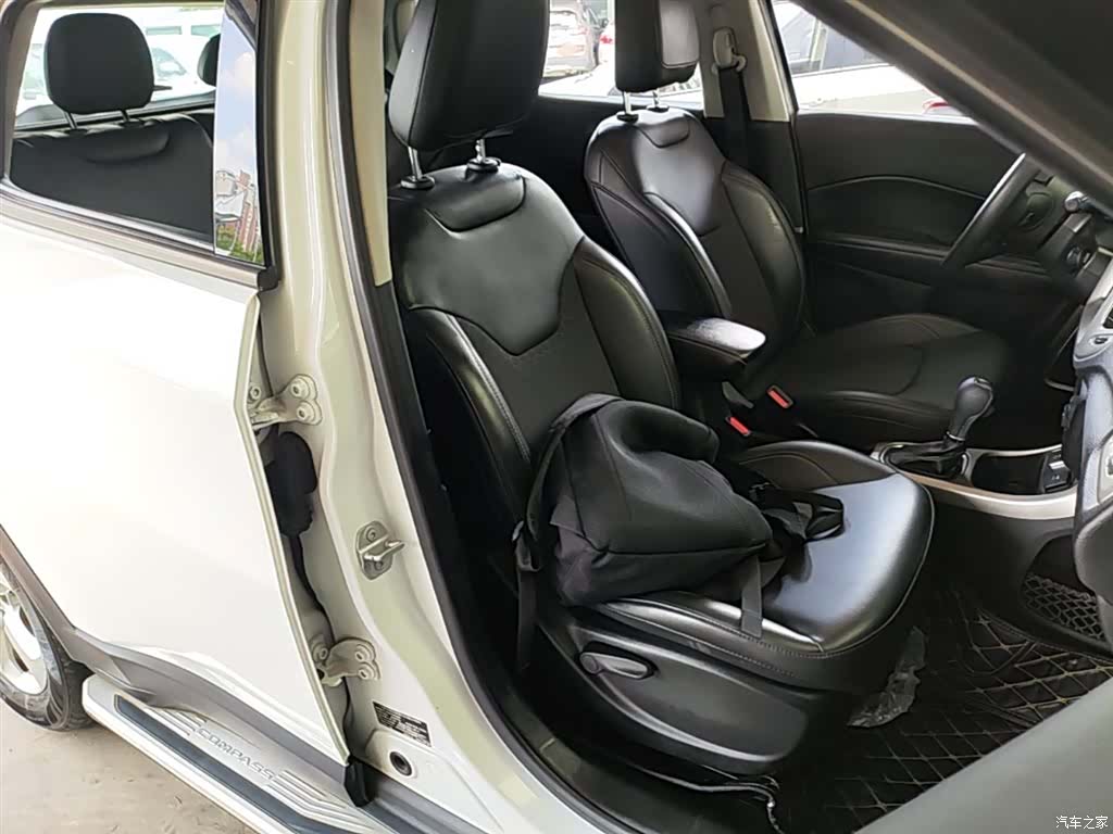 Jeep Compass, 2020 25