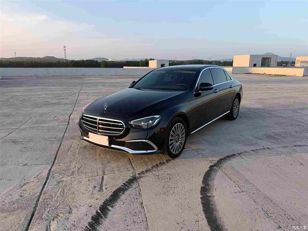 Mercedes-Benz E-Class, 2021 1