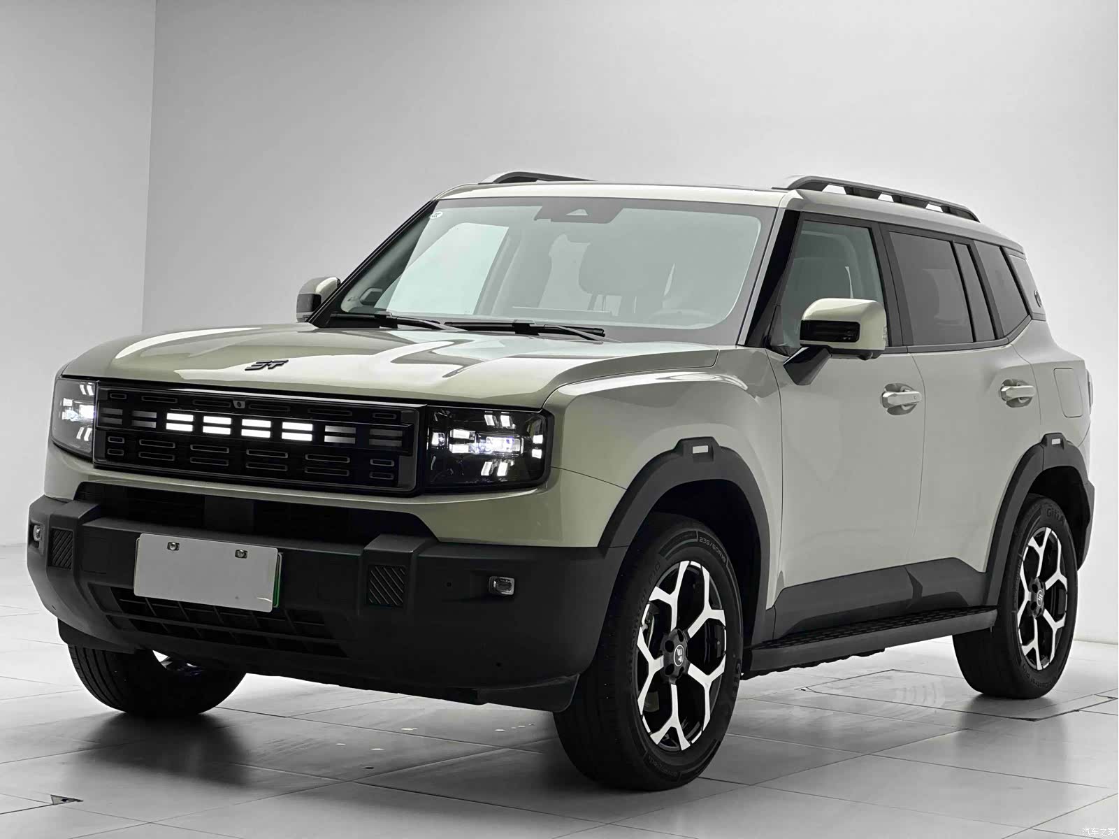 Jetour T1, 2024 1