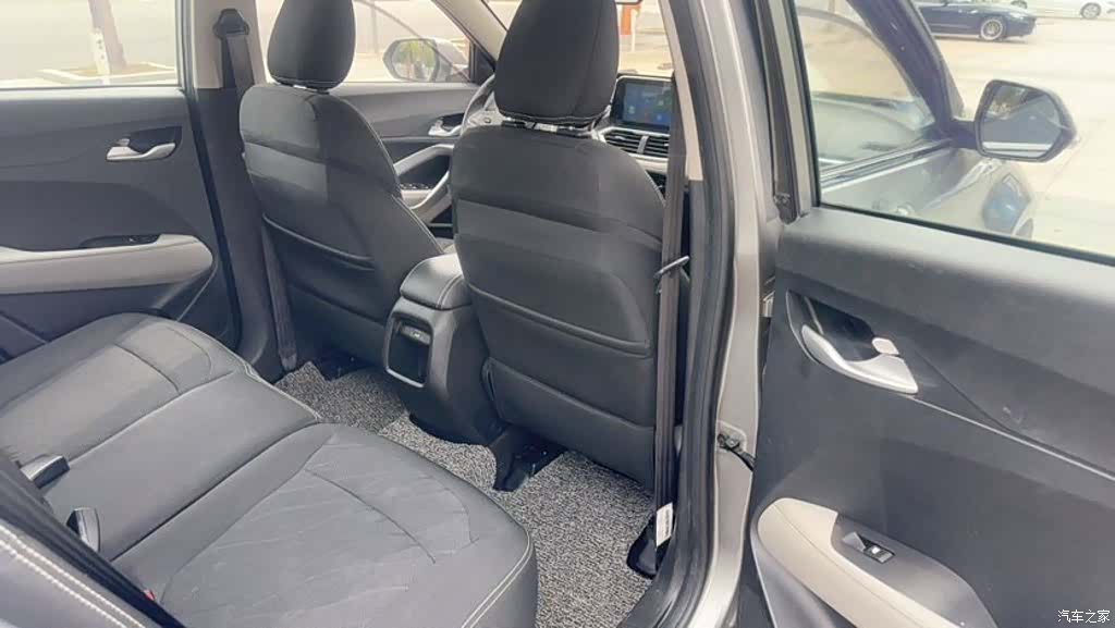 Wuling 510, 2020 9