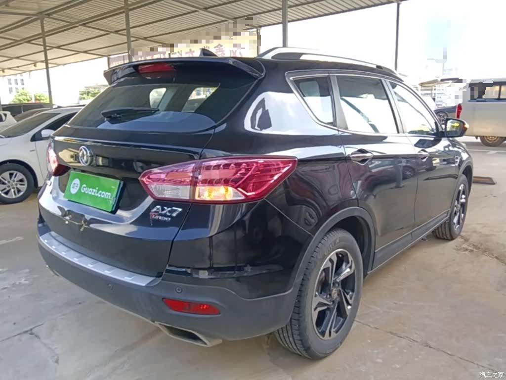 DongFeng AX7, 2017 7