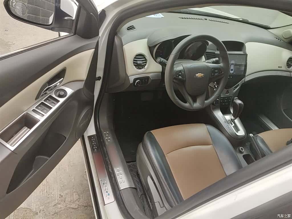 Chevrolet SE, 2016 16