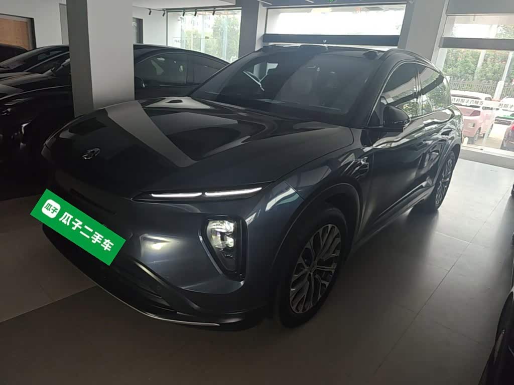 NIO ES6