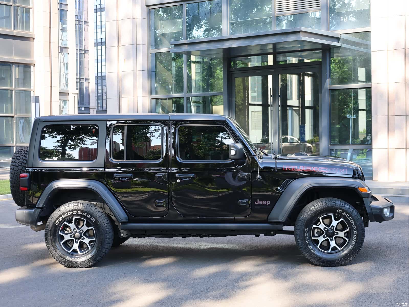 Jeep Wrangler, 2022 4