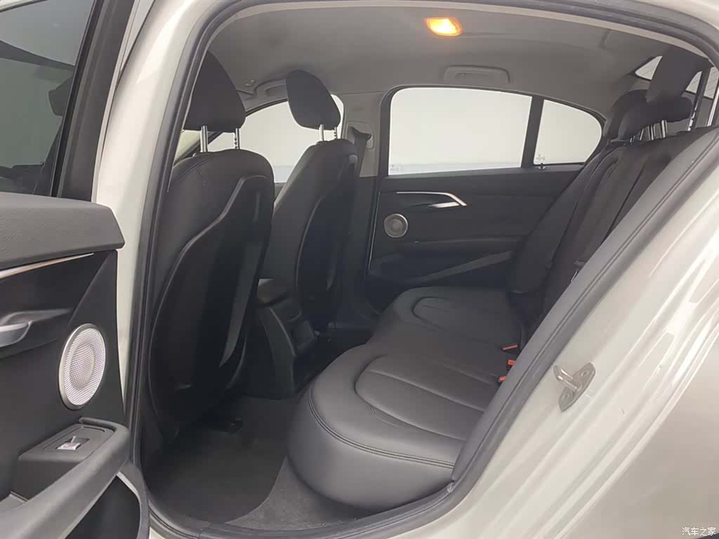 BMW 1 Series, 2021 22