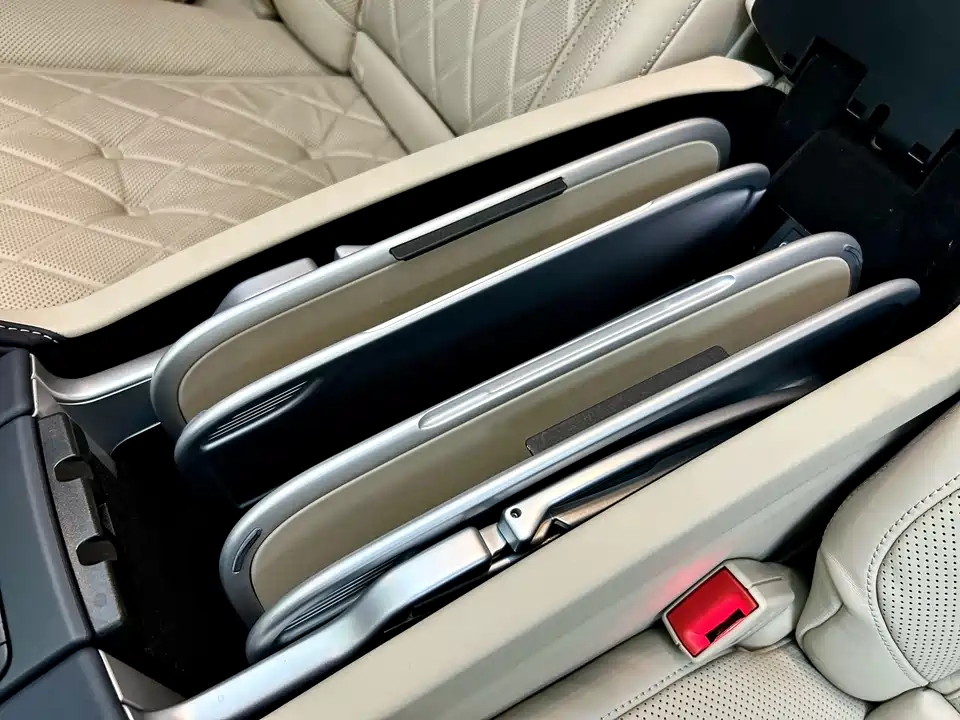 Mercedes-Benz Maybach S-class