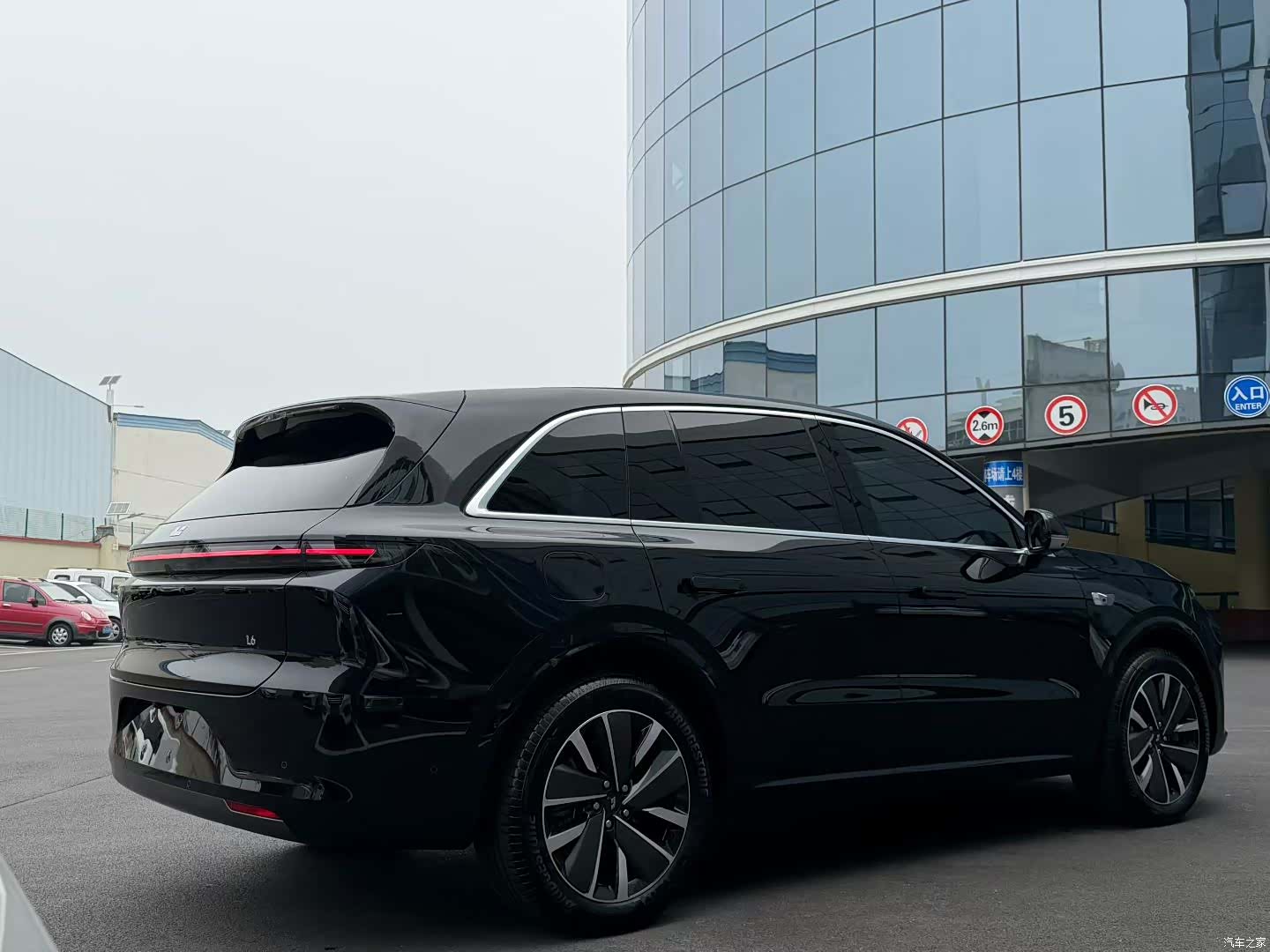 Li Auto L6, 2026 9