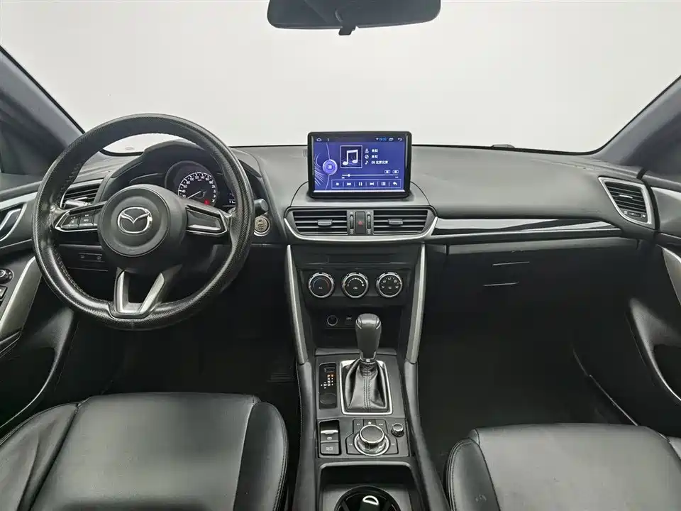 Mazda CX-4