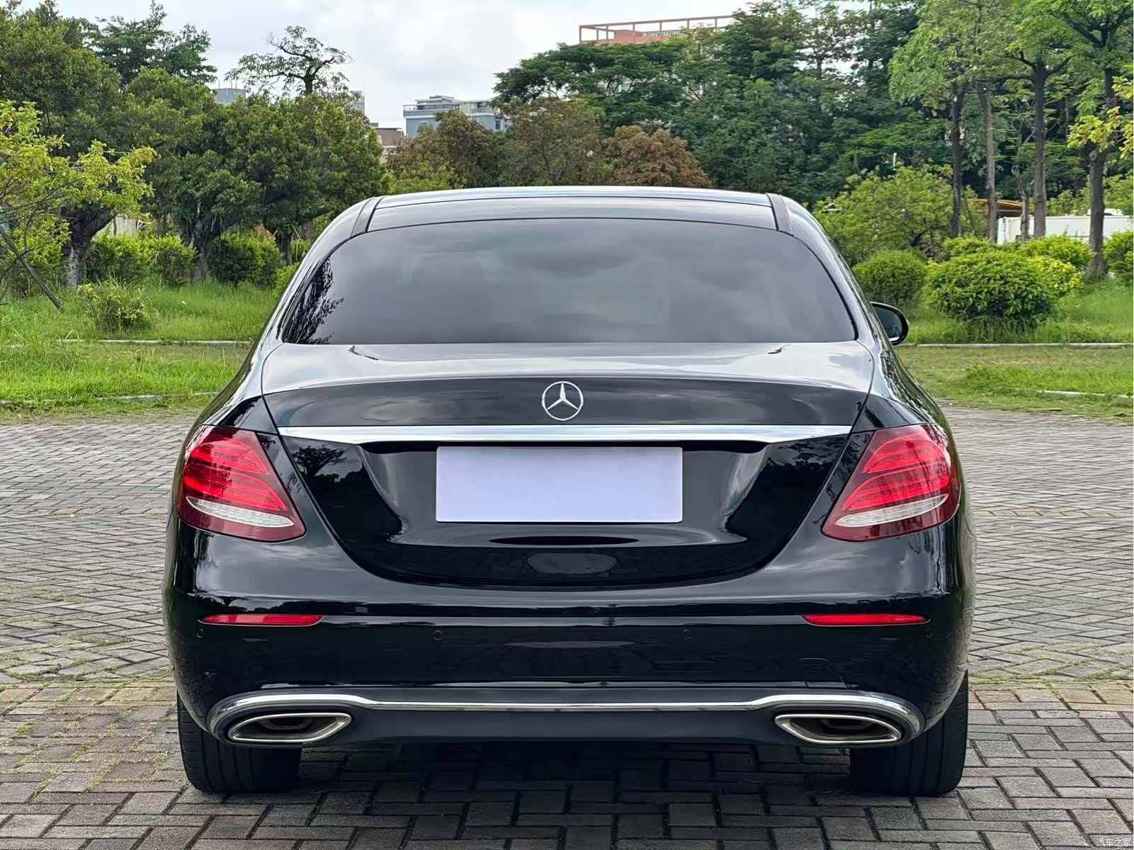 Mercedes-Benz E-Class, 2019 11