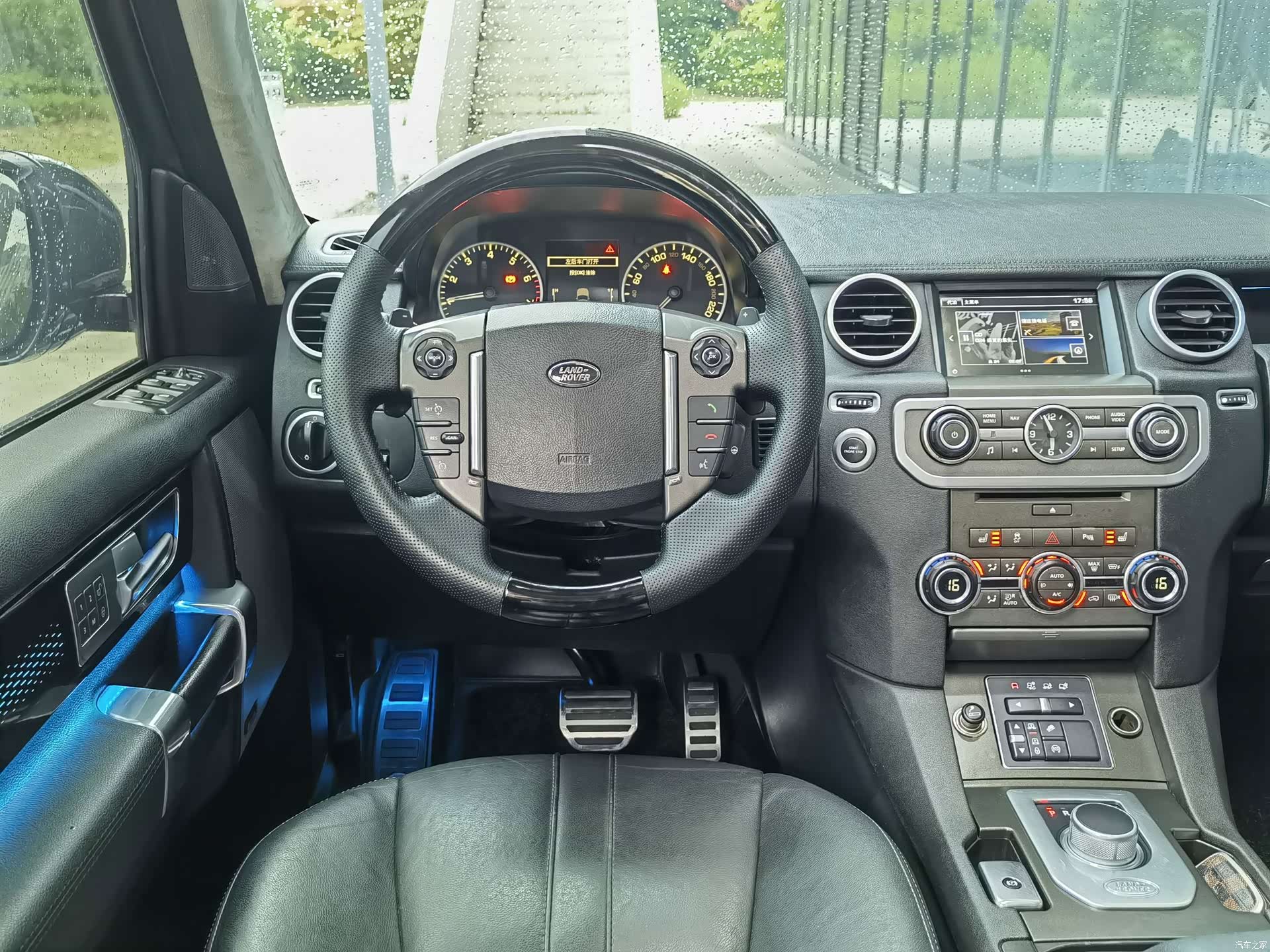 Land Rover Discovery, 2015 12