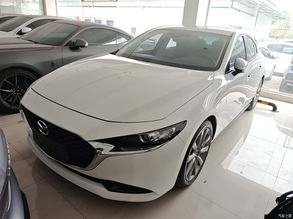 Mazda Mazda3, 2021 2