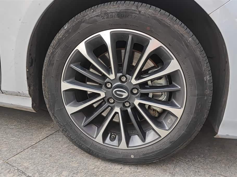 Trumpchi Shadow Leopard