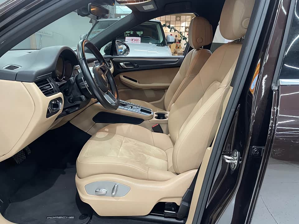 Porsche Macan Porsche Macan