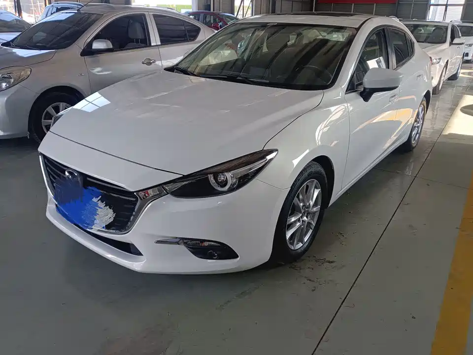 Mazda 3 Angkesaila