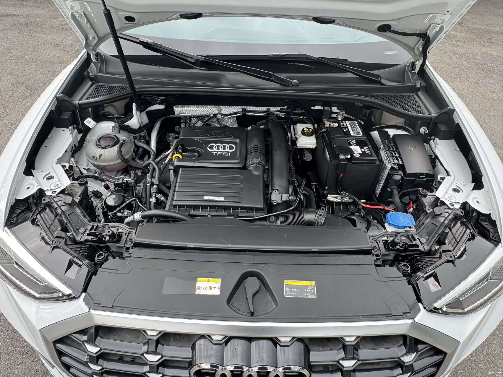 Audi Q3, 2022 12
