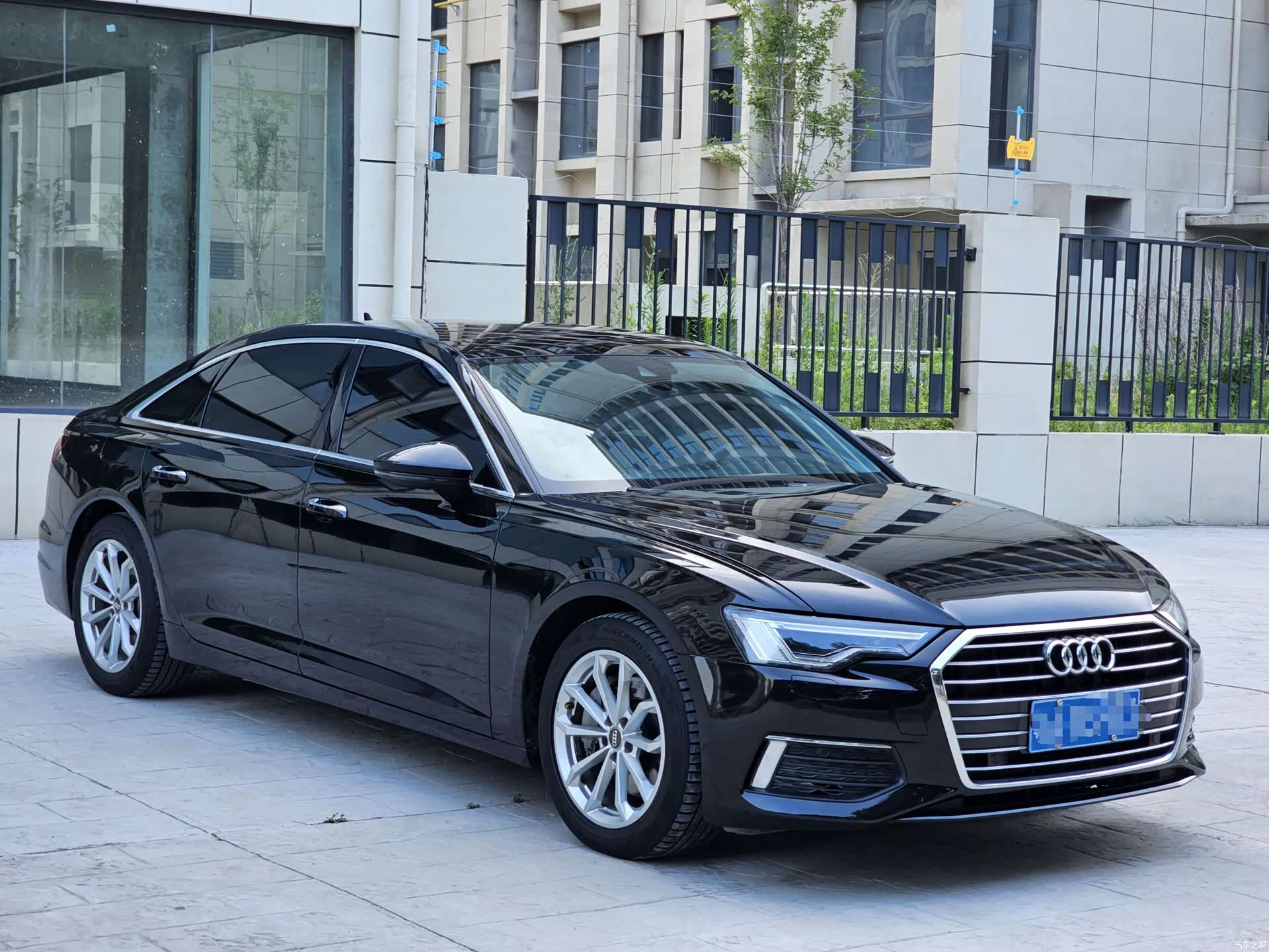 Audi A6L, 2020 3
