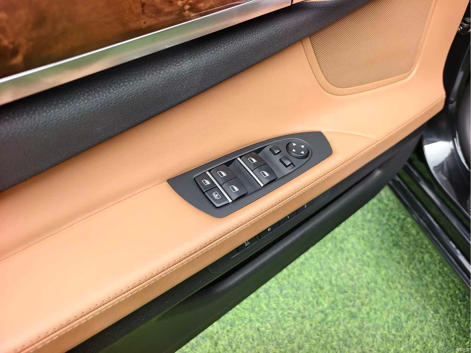 BMW 7 Series, 2013 33