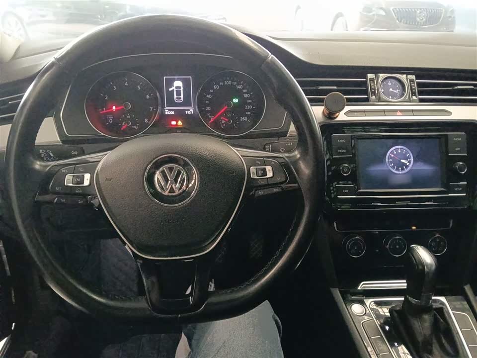 Volkswagen Magotan