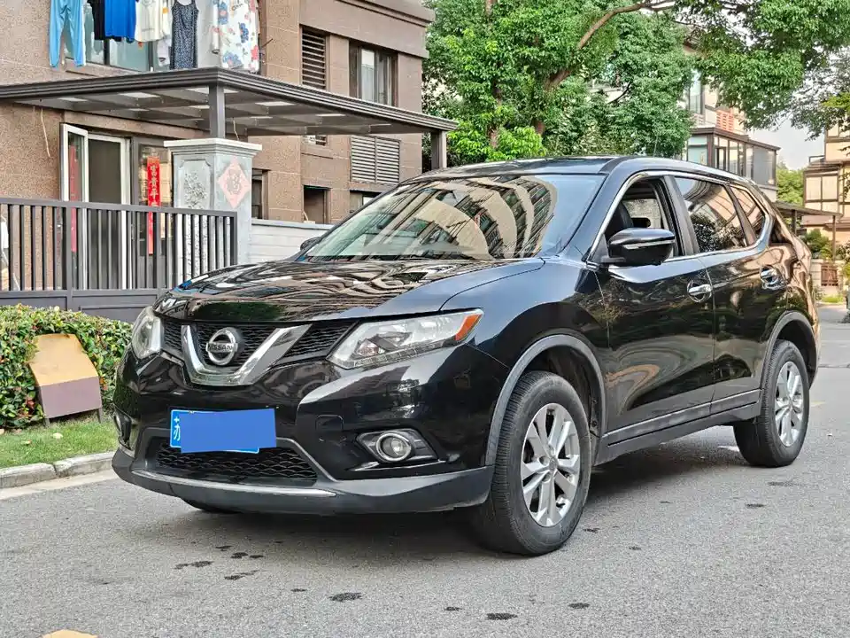Nissan Qijun
