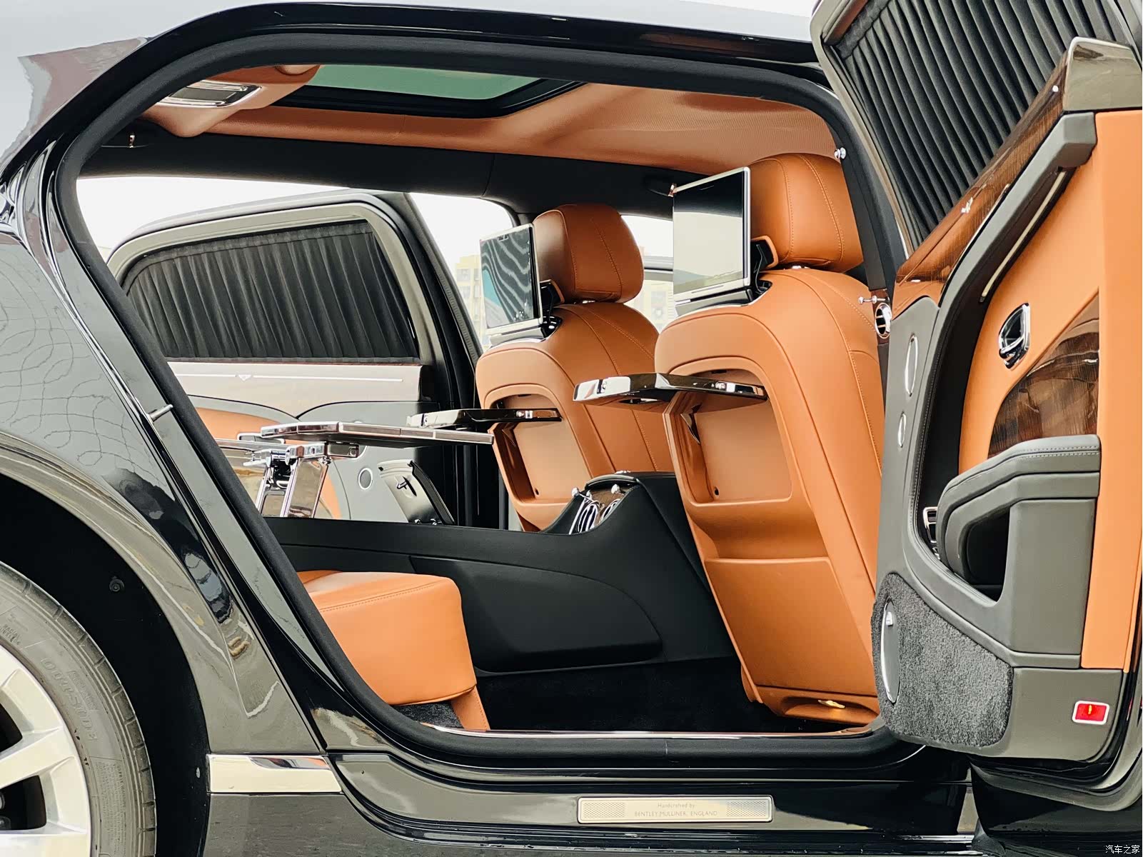 Bentley Mulsanne, 2017 8