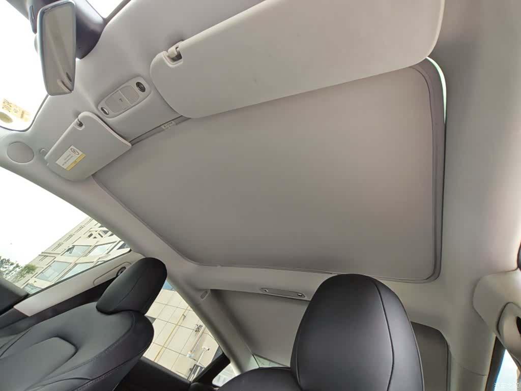 Tesla Model 3, 2020 17