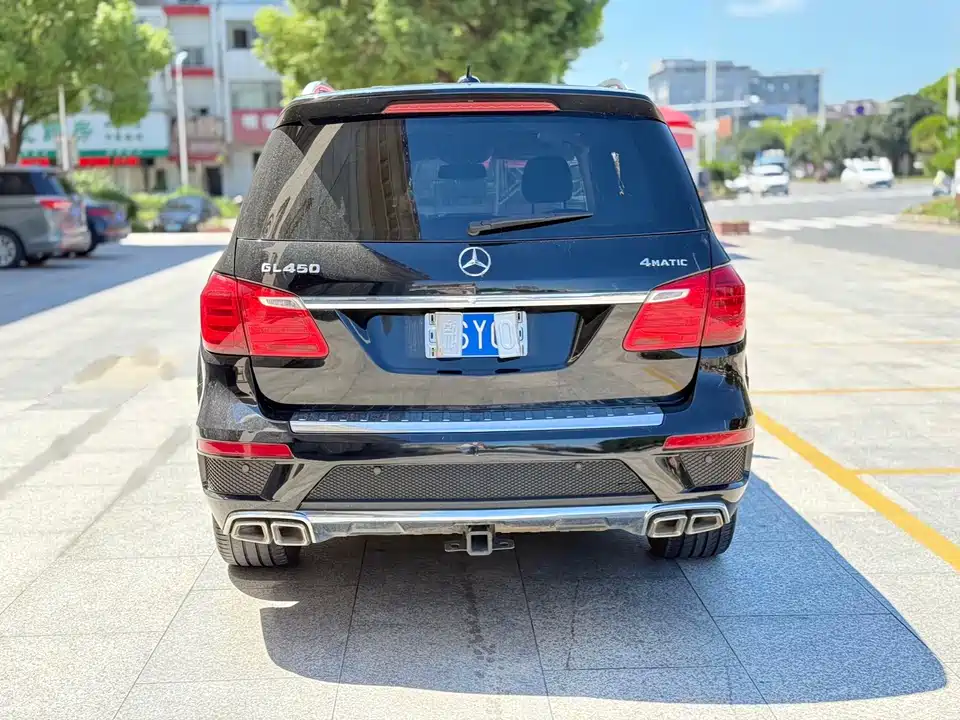 Mercedes-Benz GL grade
