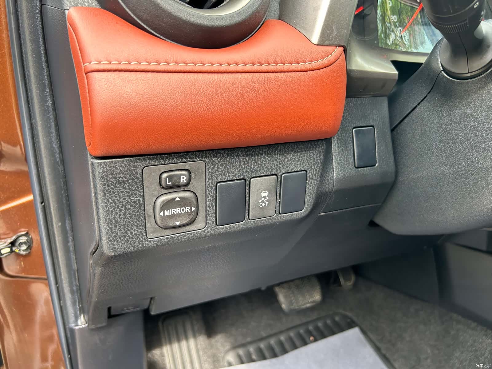 Toyota RAV4, 2015 20