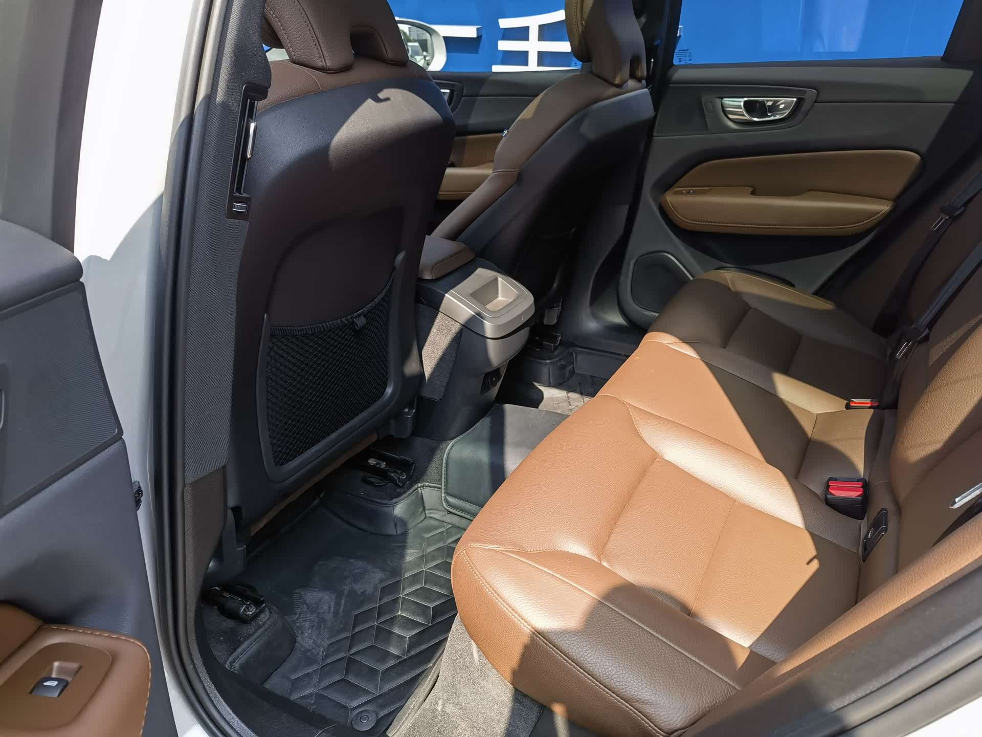 Volvo XC60, 2024 11