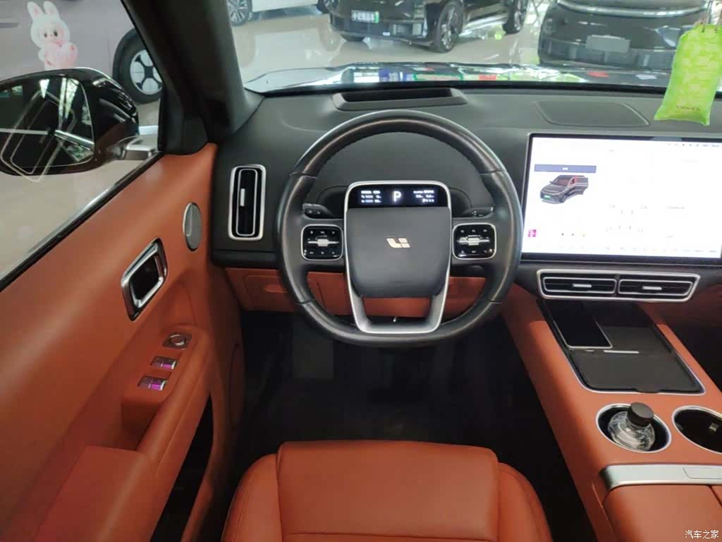 Li Auto L8, 2024 11