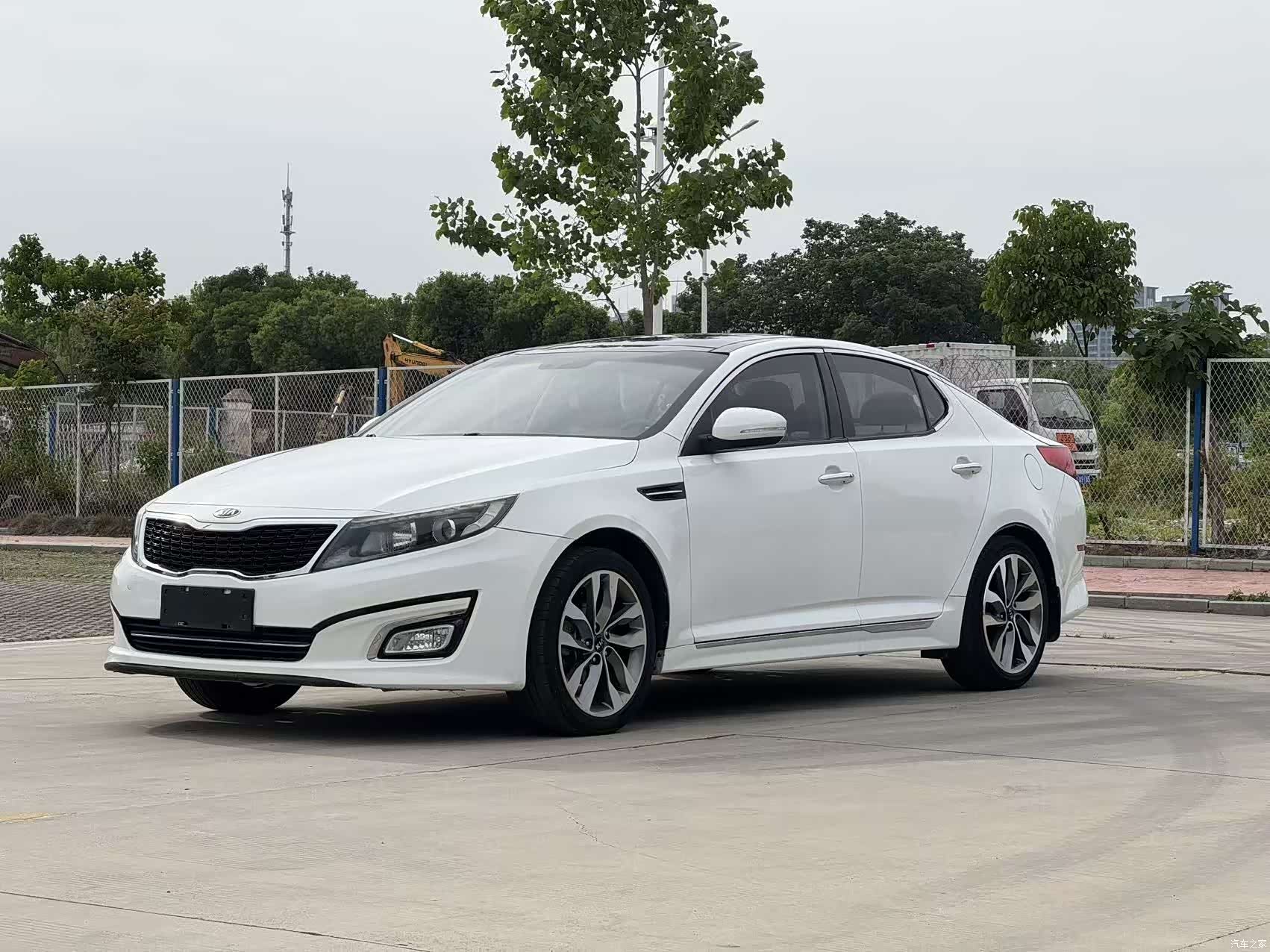Kia K5, 2014 1