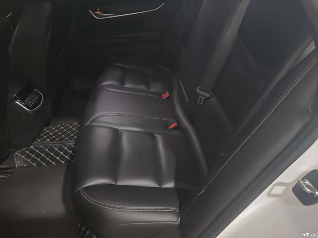 Cadillac XTS, 2019 17