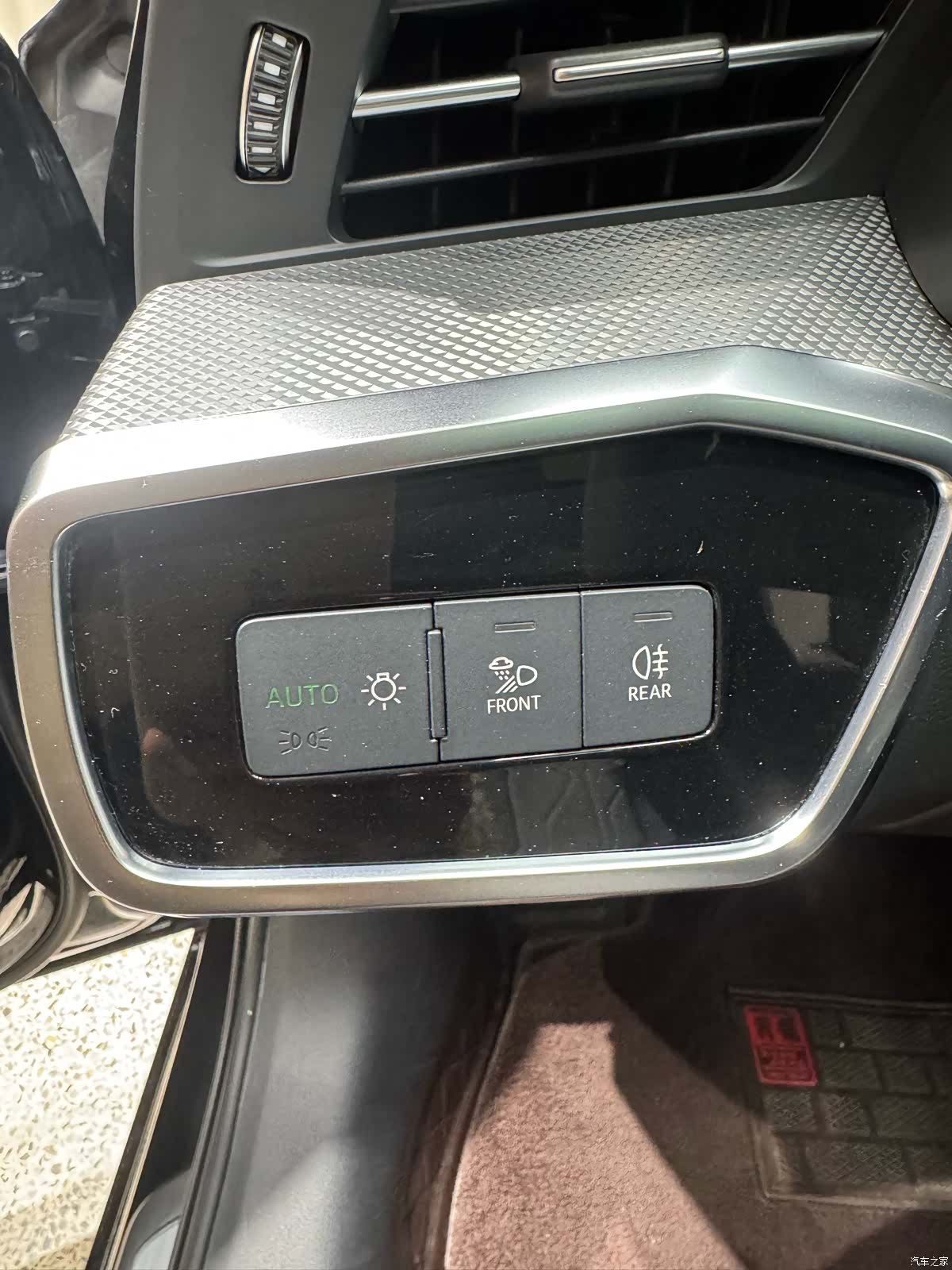 Audi A6L, 2020 16