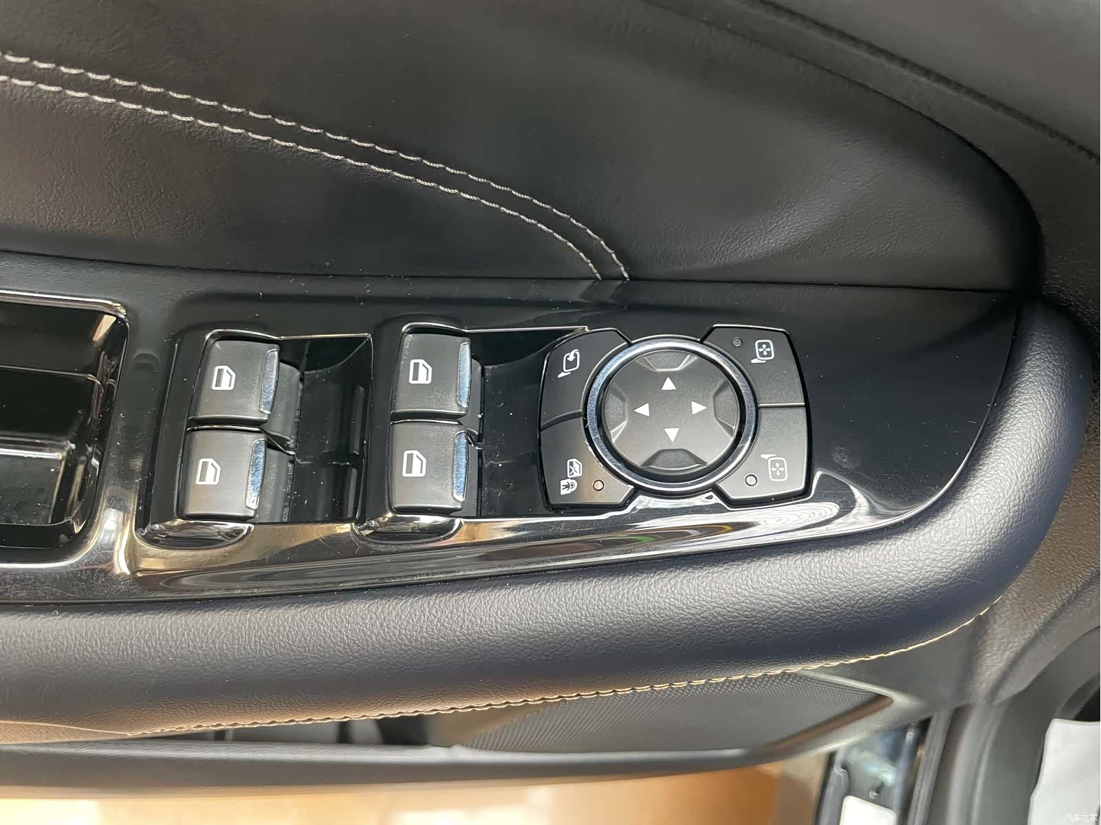 Ford Edge, 2022 19