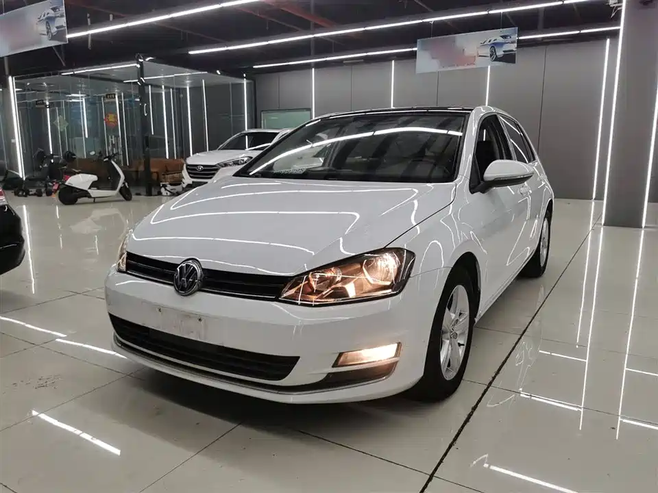 Volkswagen golf