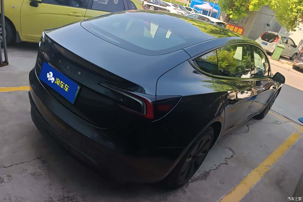 Tesla Model 3, 2024 3