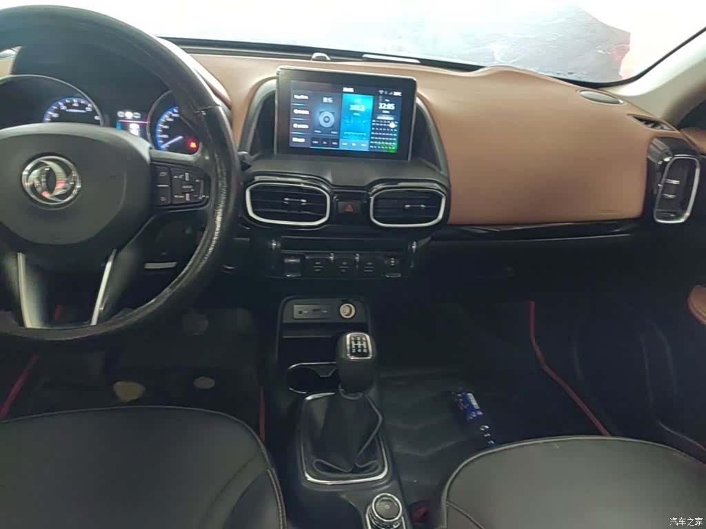 DongFeng AX4, 2018 13