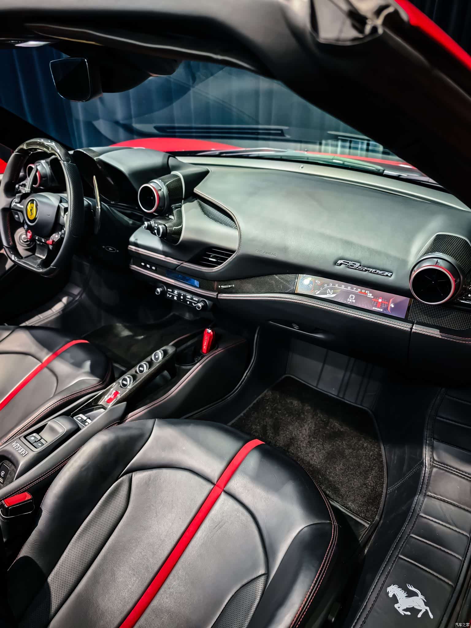 Ferrari F8, 2023 10