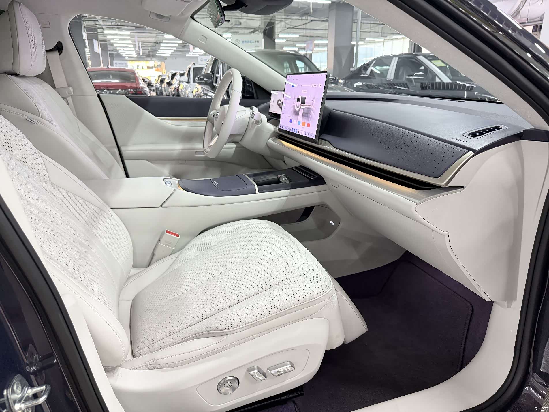 Buick L7, 2025 10