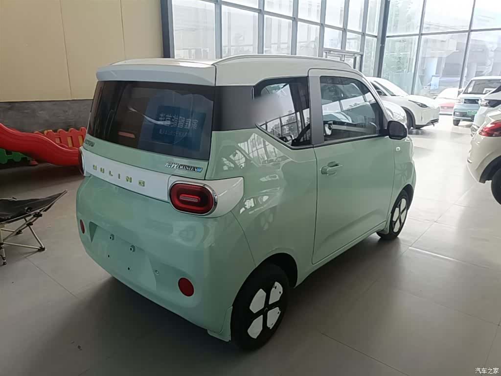 Wuling MINIEV, 2024 7