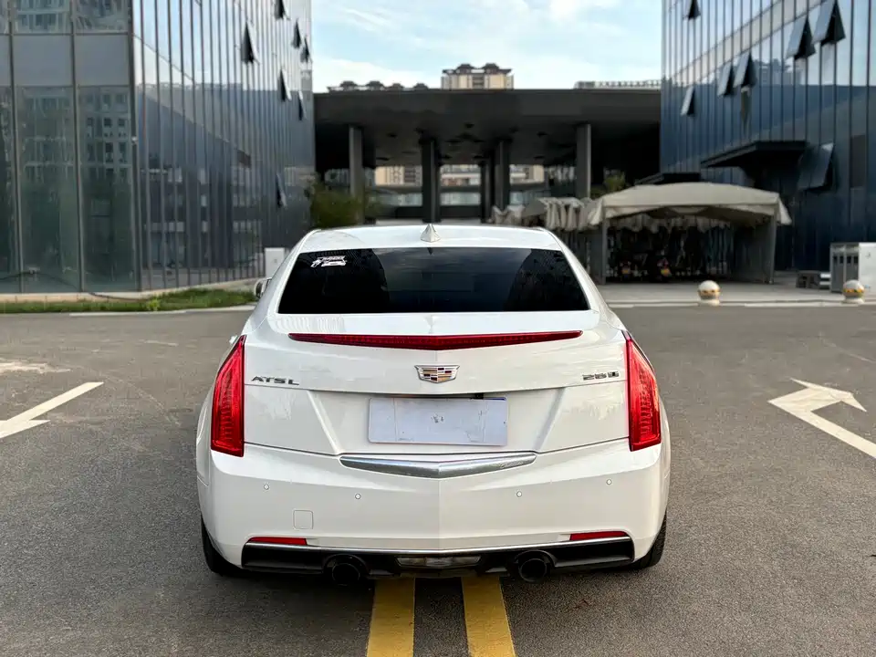 Cadillac ATS-L